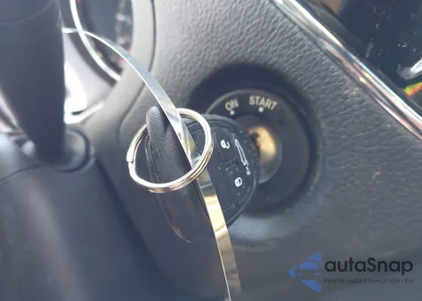 2012 Chrysler 200 Touring z USA, uszkodzony, nr VIN 1C3CCBBB2CN144871